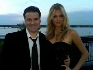 Darren_Rovell_Kate_Upton_Ferdinands_Ball.jpeg