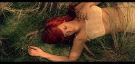 rihanna_ckb_002.jpg