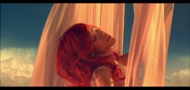 rihanna_ckb_061.jpg