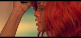 rihanna_ckb_063.jpg