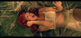 rihanna_ckb_125.jpg