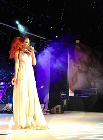 NIVEA_Rihanna_14.jpg
