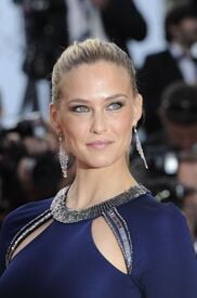 Bar_Refaeli_2117.jpg