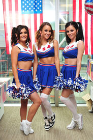 0408221731571_00_american_pie_cheer_leaders_01_nuts.co_.uk_.jpg