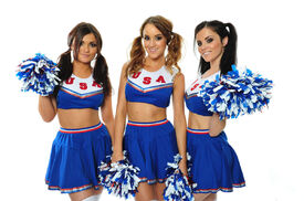 0408221731571_28_american_pie_cheer_leaders_29_nuts.co_.uk_.jpg