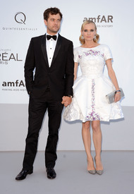 Diane_Kruger_amfAR_Cinema_Against_AIDS_Benefit_in_Cannes_France_May_24_2012_005.jpg