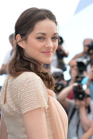 marion-cannes-photocall-celebutopia-CD051753.jpg