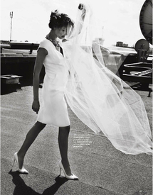 Elle Ukraine June 2012 - Yuliana Dementyeva 11.jpg