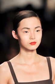 Marc_by_Marc_Jacobs_Fall_2012_Details_qt_Vb_Gna_S3u.jpg