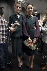 Antonio_Marras_Fall_2012_Backstage_J912_Bq4_W1_Zux.jpg