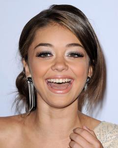 SarahHyland.jpg