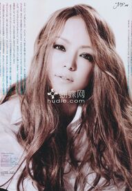 147_amuro_namie_photos_glamorous_03.jpg