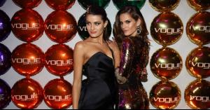 9mai2013---isabeli-fontana-com-izabel-goulart-em-festa-de-lancamento-de-marca-de-oculos-no-jockey-club-de-sao-paulo-1368154618929_956x500.jpg