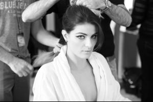7_le_top_isabeli_fontana_av_990591235_north_883x.jpg
