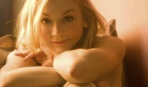 Emily-Kinney (12).jpg