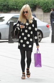 893910243_fearne2_122_561lo.jpg
