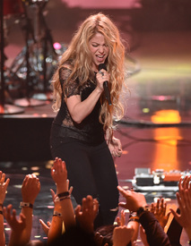 shakira010514BZNimage021.jpg