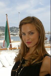 BarRefaeli-2008CannesPhotocallChopardDre.jpg