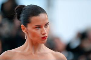 Adriana Lima Homesman Premiere 67th Annu.jpg