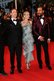 Naomi-Watts3Matthew-McConaughey_Armani_dress.jpg