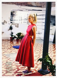 nadine_leopold_for_glamour_spain_feb_2015_6.jpg