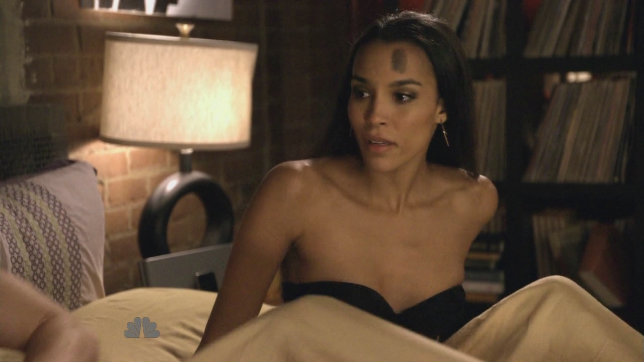 Brooklyn Sudano,Danneel Ackles - Friends with Benefits (2011) S01 E09 "...