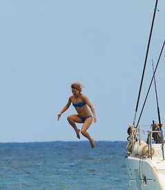 kateh300516BZNimage161.jpg