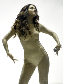 selenag110516BZNimage25.jpg