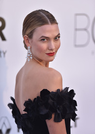 Karlie_Kloss_08.jpg