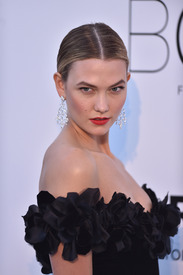 Karlie_Kloss_09.jpg