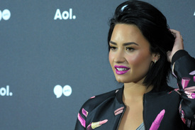 Demi_Lovato_001.jpg