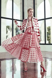 01-fendi-resort-17.jpg