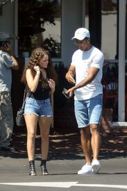 madison-pettis-at-fred-segak-s-in-west-hollywood-07-27-2016_5.jpg
