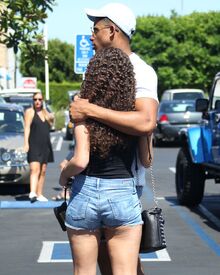 madison-pettis-at-fred-segak-s-in-west-hollywood-07-27-2016_9.jpg