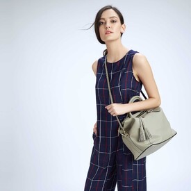 grey-tassel-handbag_3.jpg