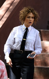 Jennifer Lopez (2).jpg