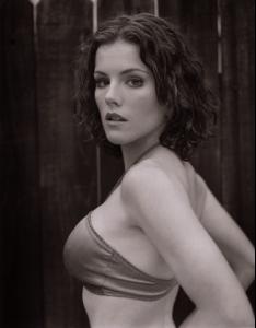 Robertson bikini kathleen Kathleen Robertson