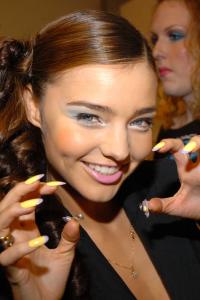 post-15957-1181509857_thumb.jpg