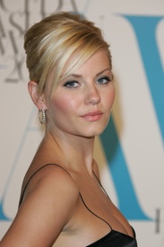 elisha_cuthbert-cfda07_2571.jpg