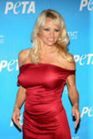 th_Celebutopia-Pamela_Anderson-PETA_Hosts_Pamela_Anderson29s_40th_Birthday-01.jpg