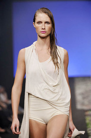 Mara_Mac_ss09-04.jpg