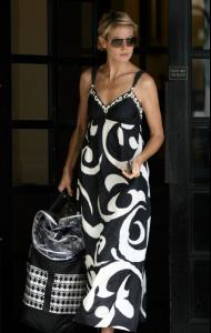 heidi_klum_fashion_6178_8.jpg