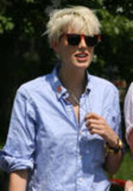 th_Celebrity_City_tlfan_Agyness_Deyn_9242.jpg