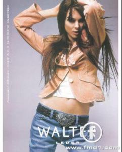 000000064193_zoe_havler_fullsize.jpg