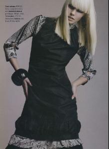 anna.editorial_0000.00_black.beauty_unk.mag_006.jpg