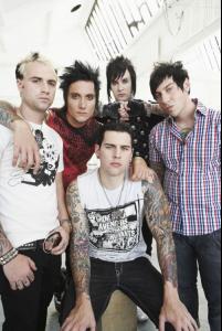 Avenged_sevenfold__large_msg_119386736881.jpg