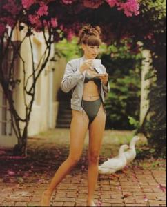 zavialova_flowers.jpg