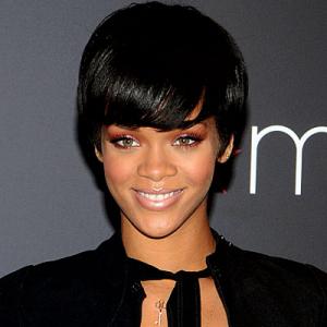 040108_rihanna_400x400o.jpg