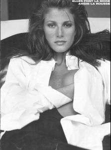 28980_Angie.Everhart_63.jpg