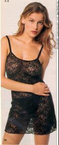 52586_1998_03_vsc_spring_v4_56_3a_laetitiacasta_h_122_158lo.jpg
